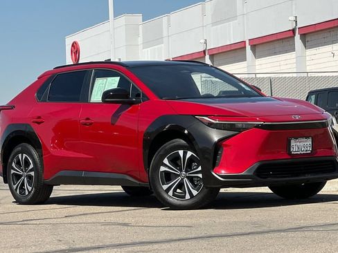 Certified 2025 Toyota bZ4X AWD w/ Weather Package image 2
