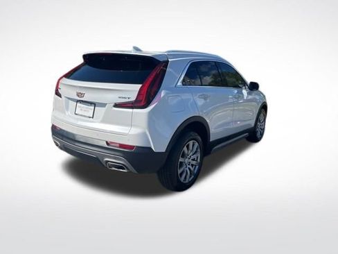 Certified 2023 Cadillac XT4 Premium Luxury w/ Driver Assist Package image 5