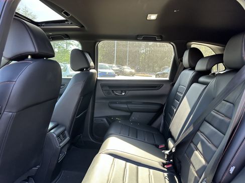 Used 2026 Honda CR-V Sport-L image 8