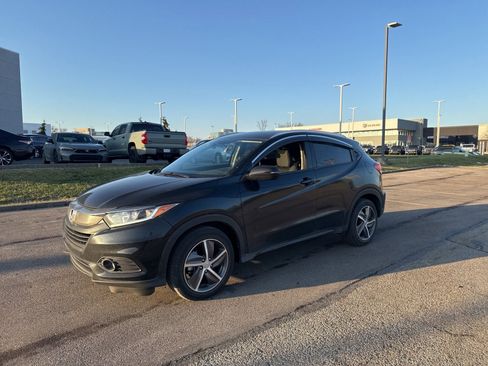 Used 2021 Honda HR-V EX image 11