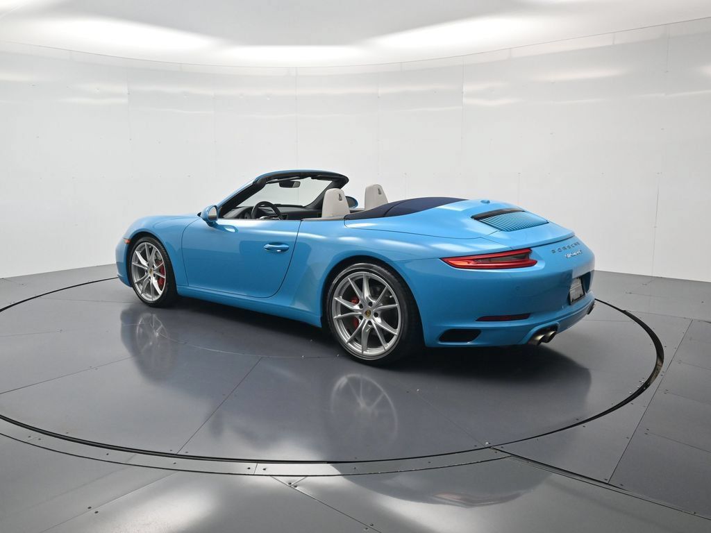 Certified 2019 Porsche 911 Carrera S RWD image 3