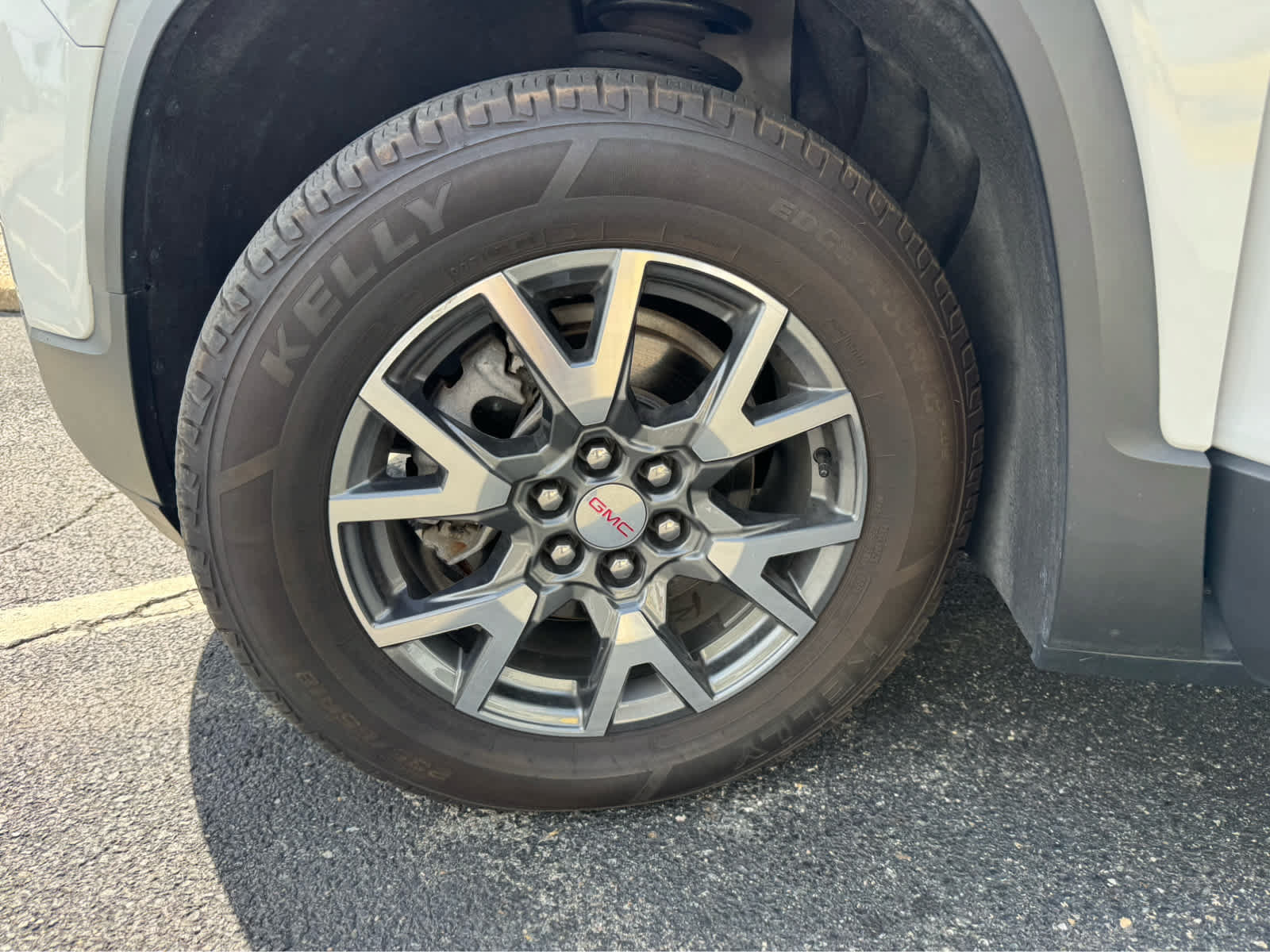 Used 2023 GMC Acadia SLT AWD/4WD image 8