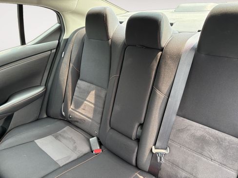 Used 2020 Nissan Sentra SR w/ Electronics Package FWD image 13
