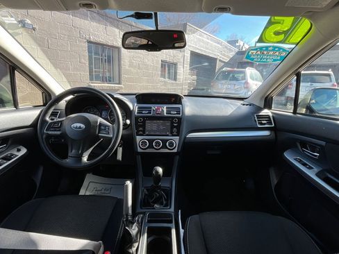 Used 2015 Subaru Crosstrek 2.0i Premium image 16