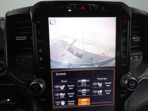 Used 2019 RAM 1500 Limited image 19