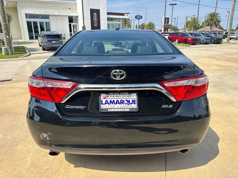 Used 2015 Toyota Camry XLE FWD image 7