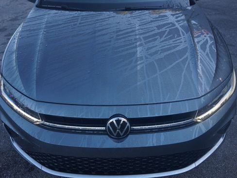 Used 2025 Volkswagen Jetta S image 12