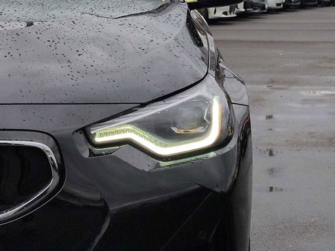 Used 2022 BMW 230i Coupe w/ Premium Package image 11