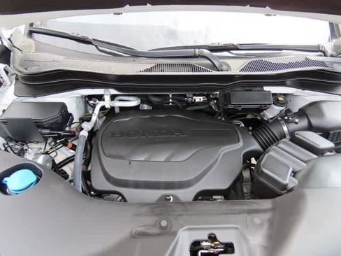 Used 2023 Honda Passport EX-L image 10