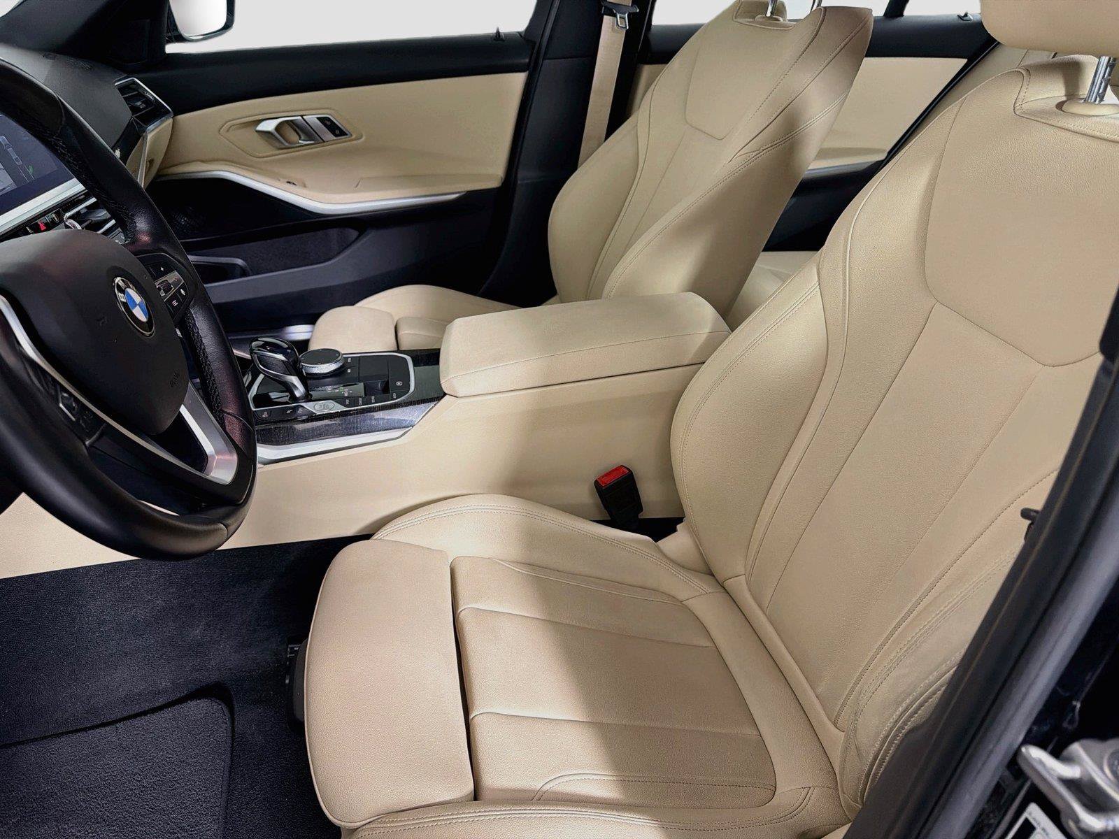 Used 2021 BMW 330i Sedan w/ Driving Assistance Package RWD image 21