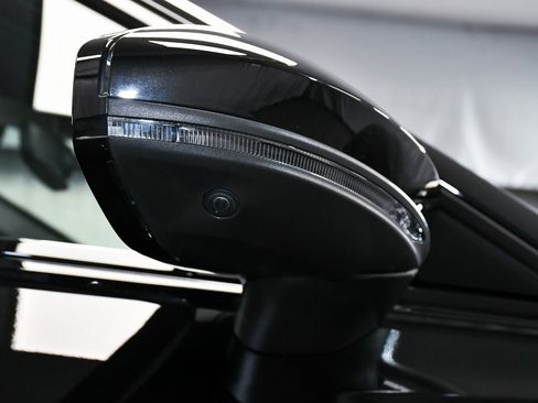 Used 2025 Audi A6 Premium Plus image 76