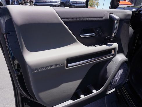 New 2025 GMC Hummer EV 2X w/ LPO, Illumination Package image 14