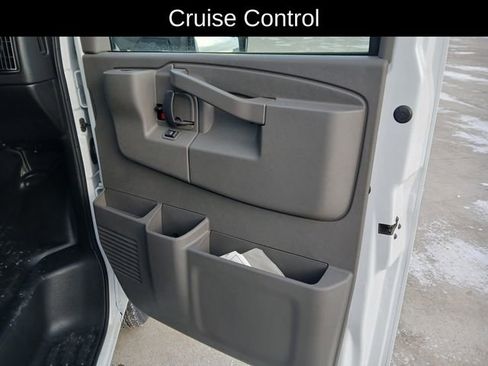 New 2025 GMC Savana 3500 Extended w/ Power Convenience Package image 15