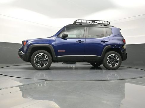 Used 2016 Jeep Renegade Trailhawk AWD/4WD image 34