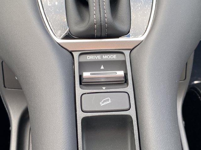 New 2027 Honda HR-V EX-L image 18