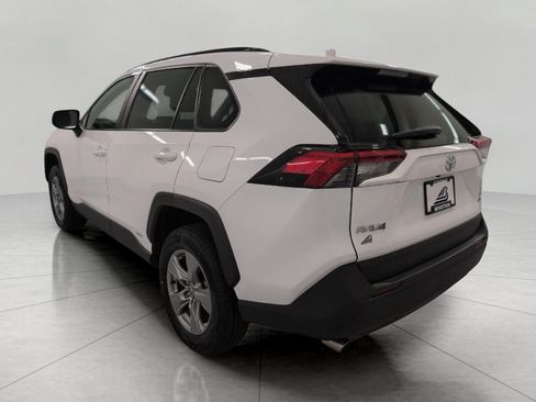 Used 2025 Toyota RAV4 LE AWD/4WD image 20