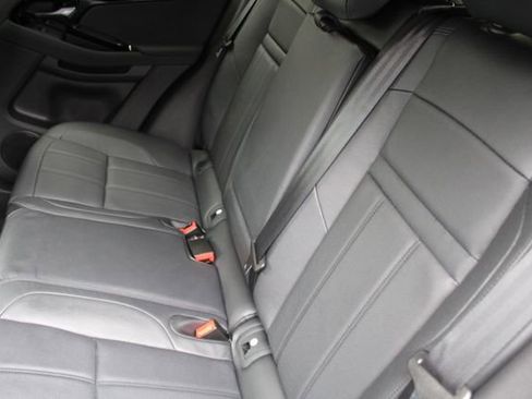 Used 2025 Land Rover Range Rover Evoque S image 5