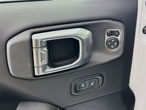 New 2025 Jeep Wrangler Unlimited Rubicon 392 image 20