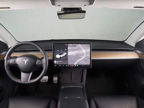 Used 2023 Tesla Model 3 Performance AWD/4WD image 3