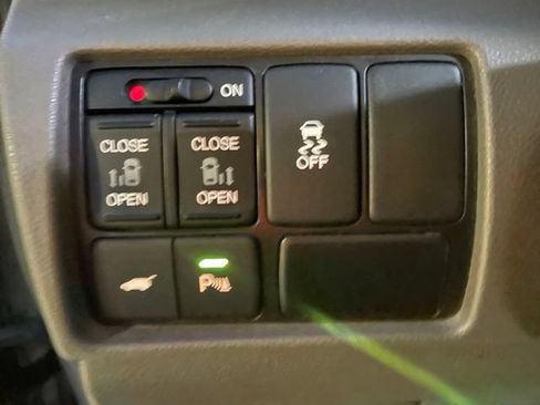 Used 2013 Honda Odyssey Sport-L image 18