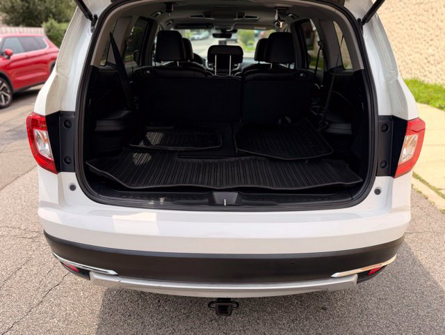 Used 2020 Honda Pilot Touring image 8