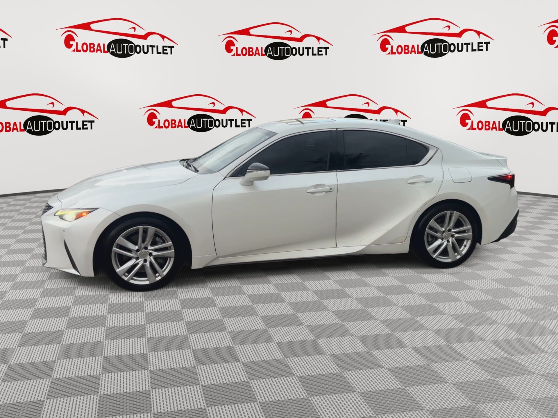 Used 2021 Lexus IS 300 w/ Comfort Package RWD image 5
