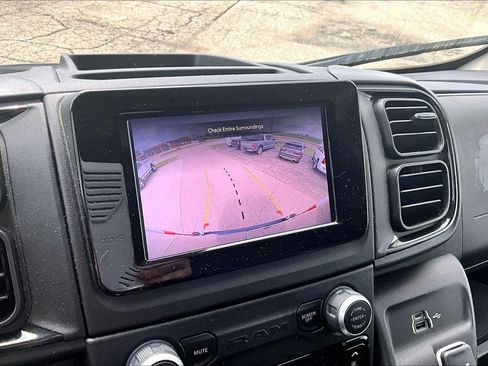 Used 2025 RAM ProMaster 2500 w/ U-Haul Equipment Group FWD image 23