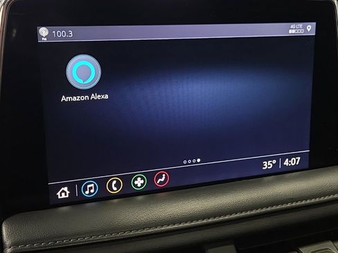 Used 2021 Chevrolet Suburban LT image 19