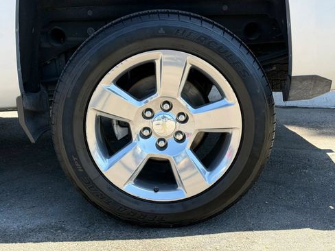 Used 2018 Chevrolet Silverado 1500 LT w/ All Star Edition AWD/4WD image 12