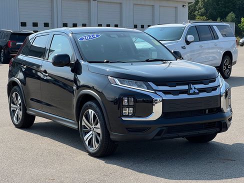 Used 2024 Mitsubishi Outlander Sport ES AWD/4WD image 36