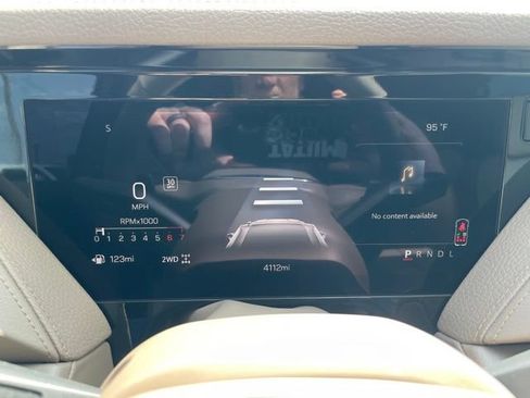 Used 2026 GMC Yukon XL Denali w/ Sun & Power Step Package AWD/4WD image 18