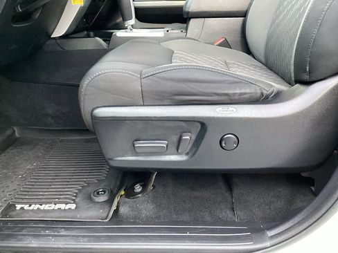 Used 2019 Toyota Tundra SR5 image 10