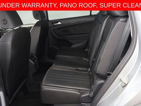 Used 2023 Volkswagen Tiguan SE w/ Panoramic Sunroof Package FWD image 13