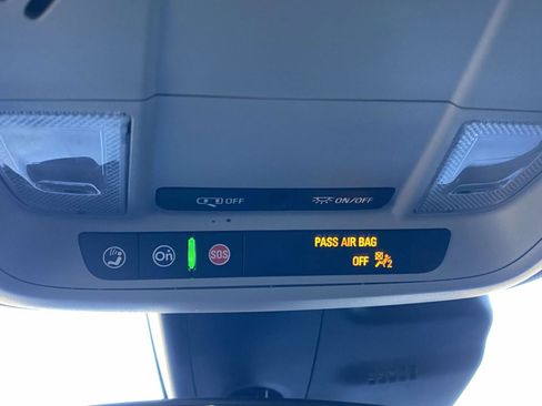 Used 2023 Chevrolet Malibu LT image 31