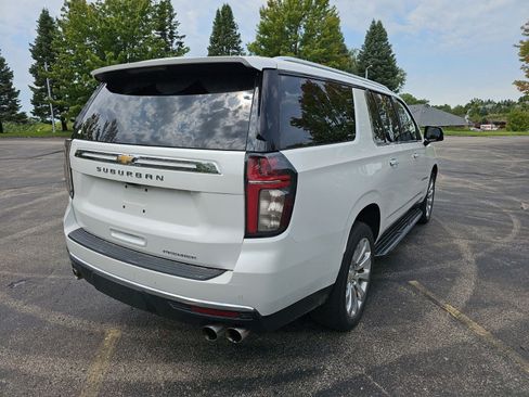 Used 2021 Chevrolet Suburban Premier w/ Premium Package AWD/4WD image 6