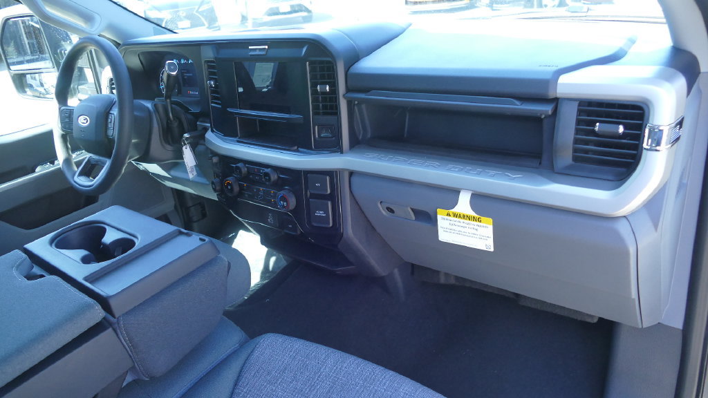 New 2026 Ford F350 XLT w/ FX4 Off-Road Package AWD/4WD image 13