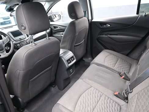 Used 2020 Chevrolet Equinox LT image 34