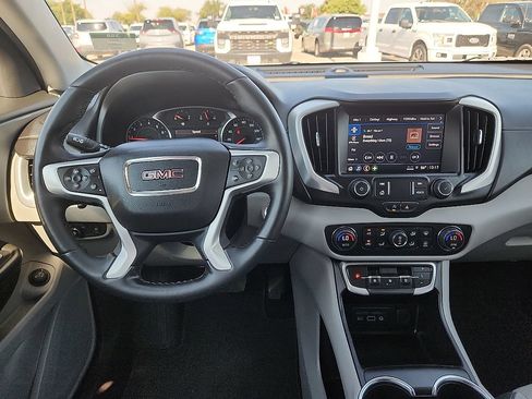 Used 2023 GMC Terrain SLT FWD image 6