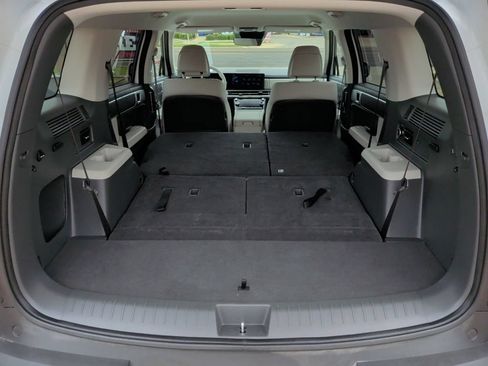 Used 2026 Hyundai Santa Fe SEL FWD image 36