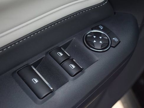 Used 2024 Ford Mustang GT Premium RWD image 19