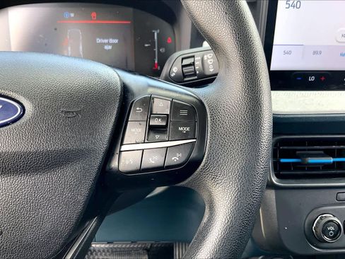 Used 2025 Ford Maverick XLT image 24