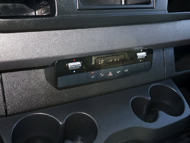 Used 2025 Mercedes-Benz Sprinter 2500 image 14