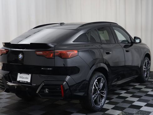 New 2026 BMW X2 xDrive28i w/ Technology Package image 18