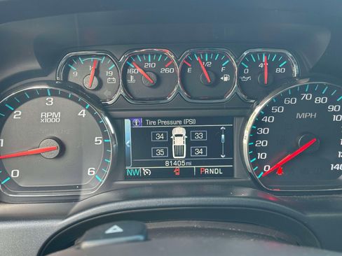 Used 2018 Chevrolet Silverado 1500 High Country image 19