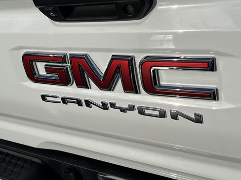 Used 2023 GMC Canyon AT4 w/ AT4 Premium Package image 8