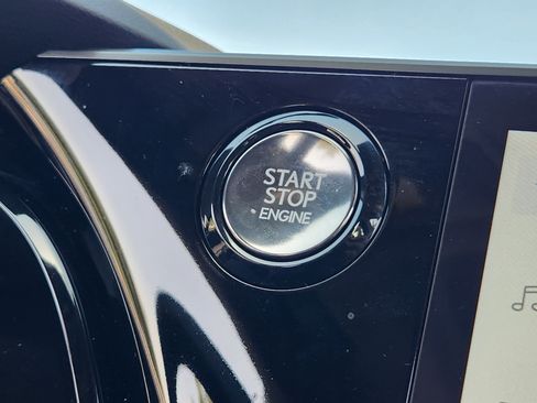 Used 2025 Lexus RX 350 Premium w/ Accessory Package (Z1) FWD image 28