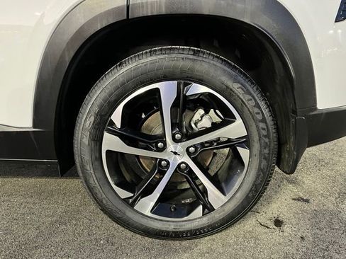 Used 2024 Chevrolet Trax RS w/ Driver Confidence Package image 12