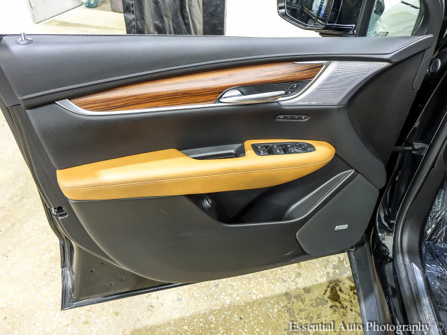 Used 2024 Cadillac XT5 Premium Luxury AWD/4WD image 19