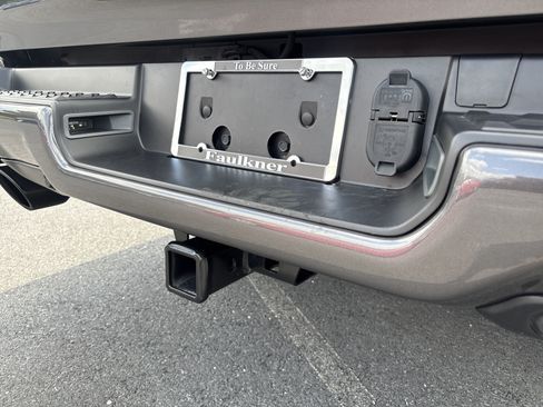 Used 2024 RAM 1500 Laramie AWD/4WD image 29