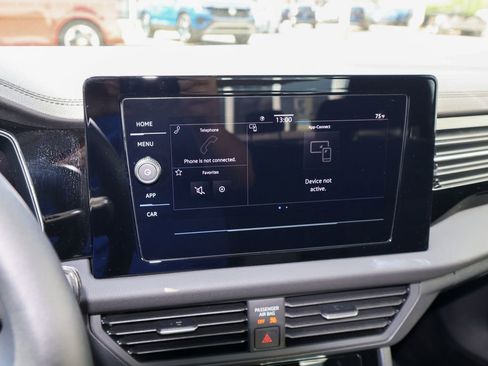 Used 2025 Volkswagen Jetta S image 17